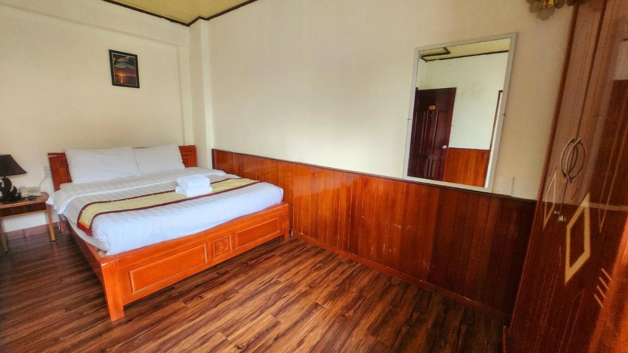 Anh Dao Hotel Da Lat Exterior photo