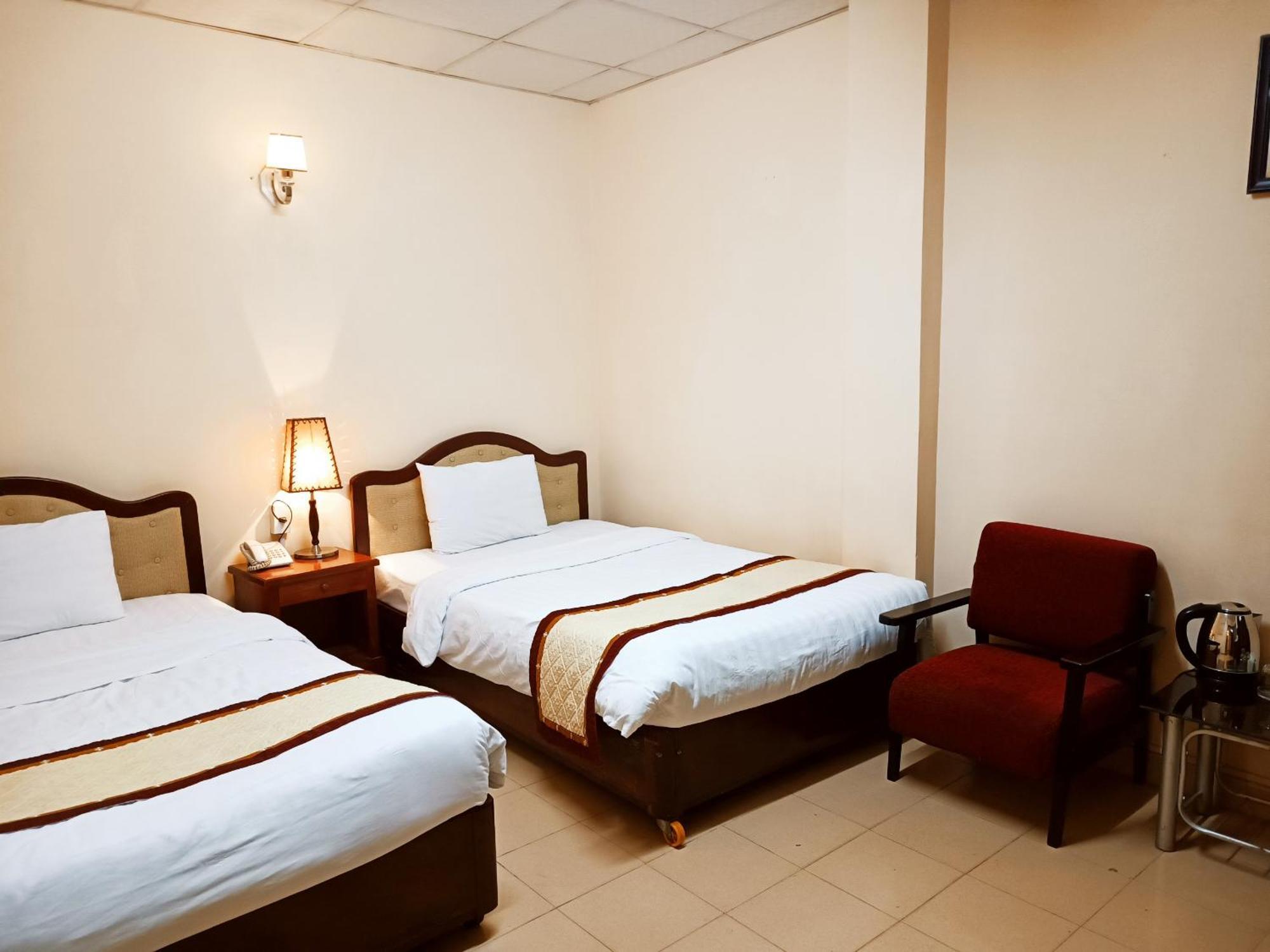 Anh Dao Hotel Da Lat Exterior photo