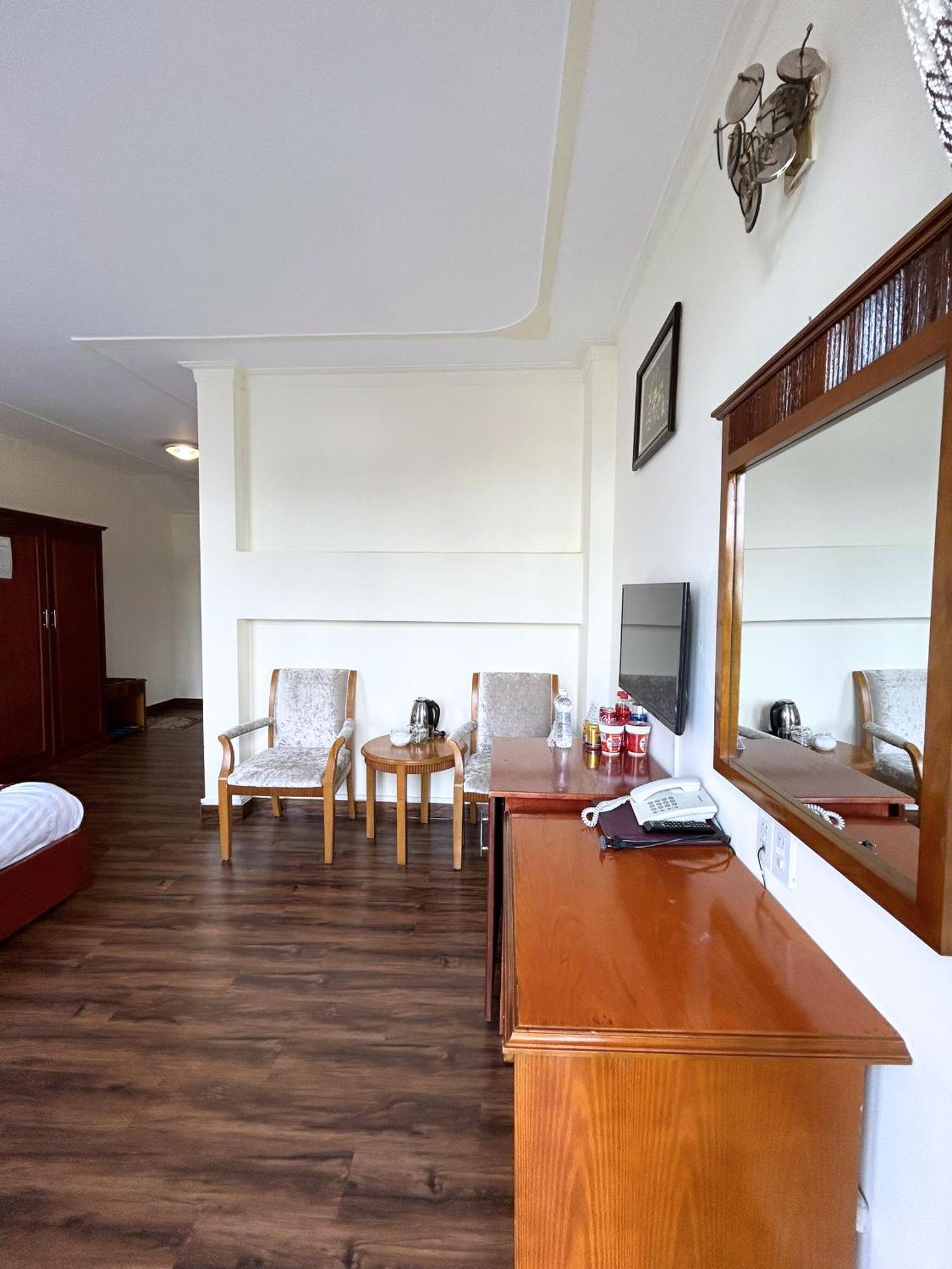 Anh Dao Hotel Da Lat Exterior photo